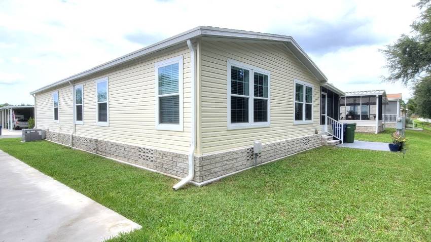 312 Siberian Cypress Circle a Winter Haven, FL Mobile or Manufactured Home for Sale